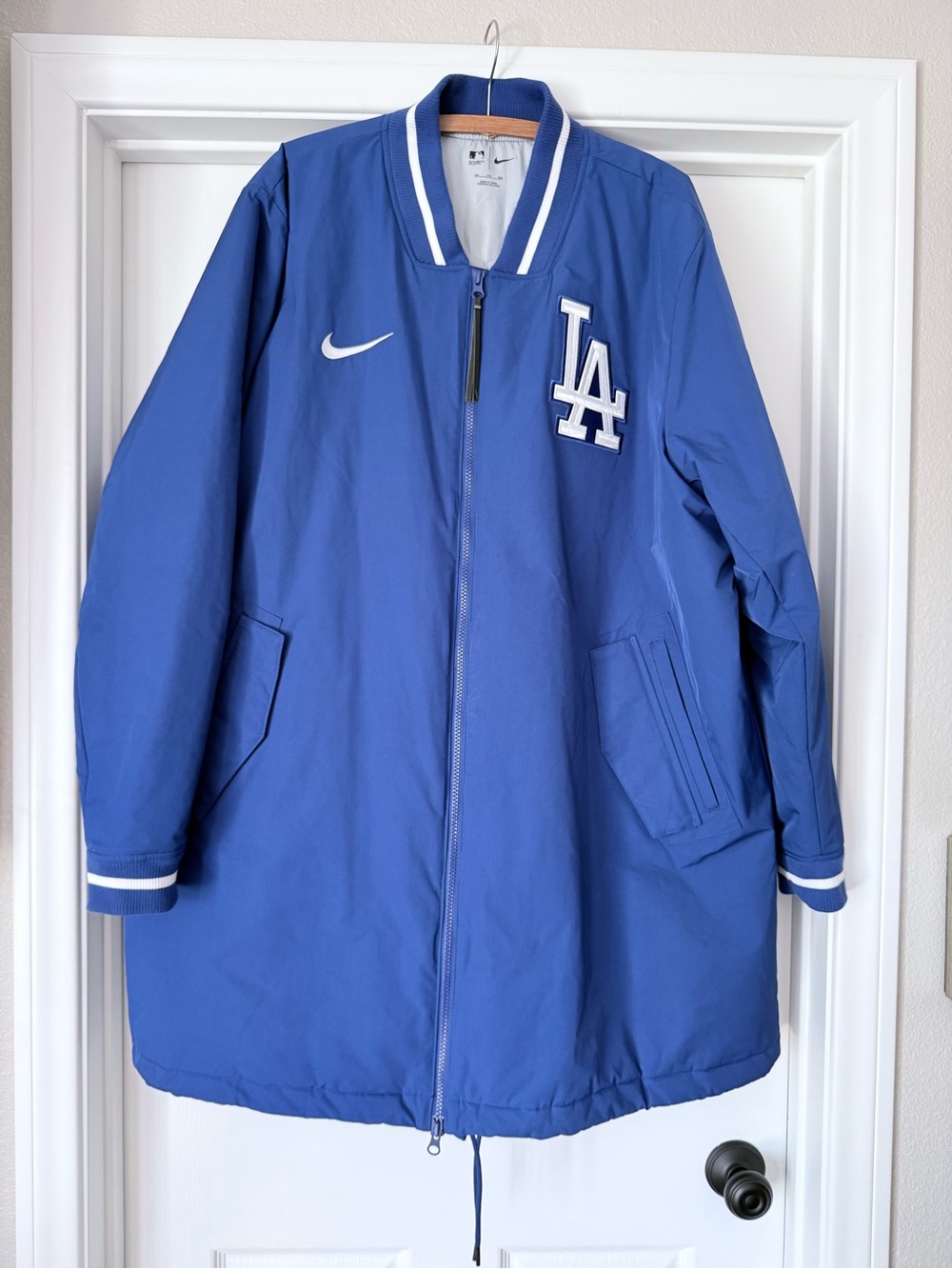 Nike Los Angeles Dodgers MLB Long Oversized Puffer Jacket – Men’s XXL – NWOT 💙⚾️